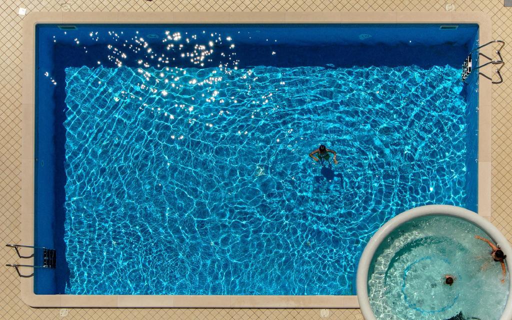 Hotel Croce Di Malta Lignano Sabbiadoro Bagian luar foto